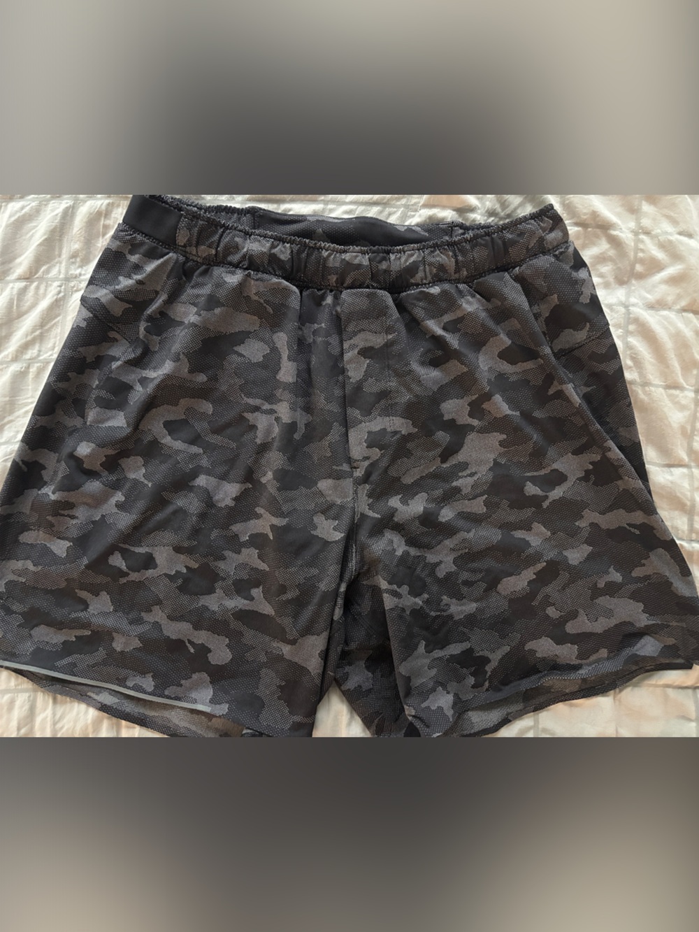 Lululemon 6 Inch Black Camo Shorts